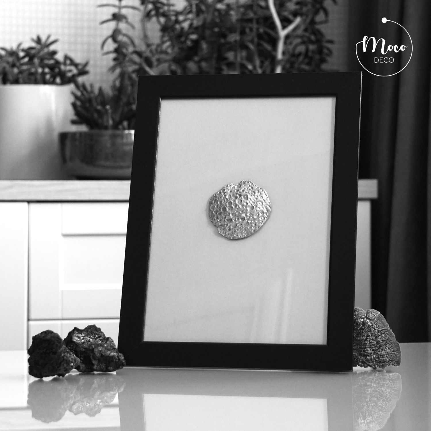 MOCO DECO, Silver-gray moon in the morning sky, Monika Chomiuk, Dekoracje ścienne (12)