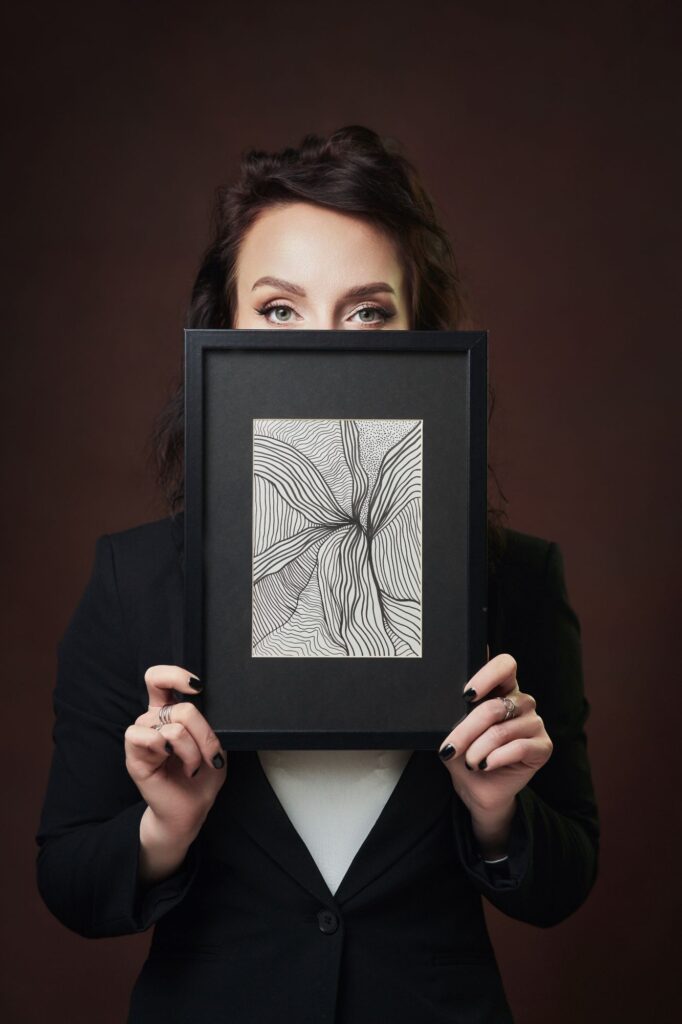 The Art of Drawing Readers In: Your attractive post title goes here The Art of Drawing Readers In: Your attractive post title goes here