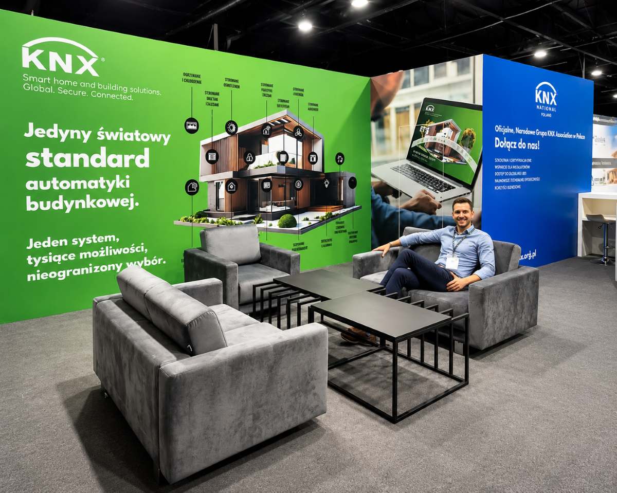 Home projekt stoiska targowego, knx polska, smart home expo, moco deco studio kreatywne
